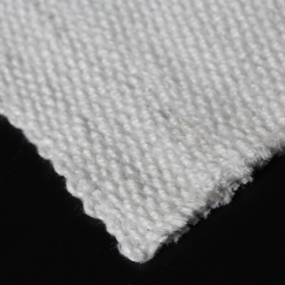 Что такое ткань из керамического волокна?
    